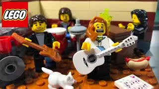 I Built a music studio in LEGO!