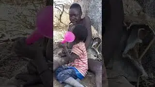 My child is very happy. #Africa #funny #Africanculture #hadzatribe #caba #California #Brazil