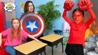 Zaidee Goes on a RED HULK Rampage!