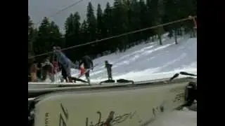 Himachal attracts tourists as state gets fresh snowfall