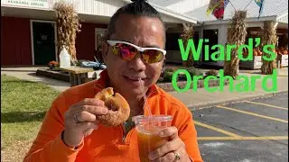 Trip to Wiard&rsquo;s Orchard for their Cider Donuts.