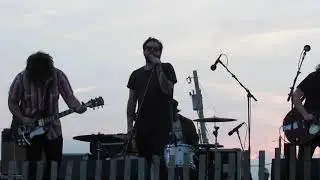 THE HOWLING TONGUES 