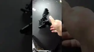 Unboxing a Guitar Head Clip Holder from Shopee