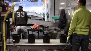 Emmer ontstapel-  en vulstation, ronde emmer Potveer