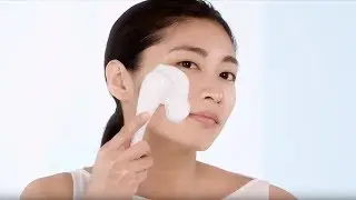 How to Wash Your Face Using a Cleansing Brush | Skincare Tutorial | Shiseido