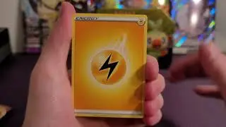 Opening a Rillaboom V Tin