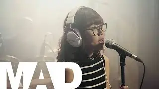 [MAD] อยากให้รู้ว่ารักเธอ - Joni Anwar (Cover) | Midnight Band