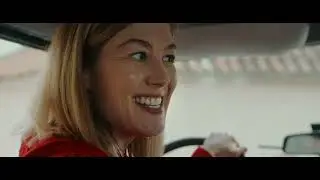 Rosamund Pike NYCC Greeting
