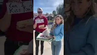 Она влюблена в разносчика пиццы 😱😨🤫