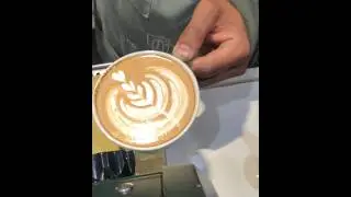 Wing tulip #shorts #shortvideo #viarlshort #latteart #coffeelatteart #coffee  please subscribe