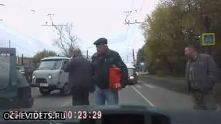 [Meanhile in Russia] Pedestrian runed over