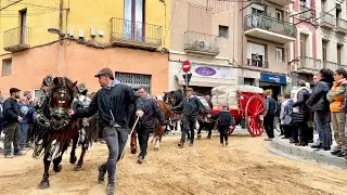 TRES TOMBS de SANT ANTONI 45a Edició - Muralla del Castell - Valls 2024 -   Episodi nº 2