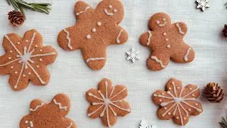 Chewy Gingerbread Christmas Cookies with Cinnamon, Ginger & Nutmeg. Easy & the most delicious recipe