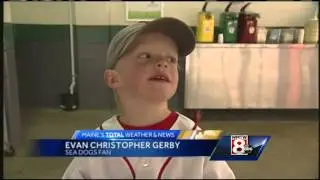 Biggest crowd in 11 years packs Hadlock Field on opening day