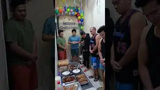 Celebrating of Christmas Pray before eating. #ytshort #shortsfeed #trending #viral #ofw
