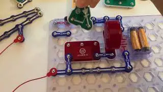 Snap Circuits Pro: Alarm by SCR and Light Controlled Alarm IC