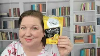 Sconza Lemoncello Chocolate Almonds Limoncello #chocolates #limoncello #gourmetfood
