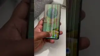Moto Edge 30 getting destroyed by new update #androidupdate #motorola #greenline