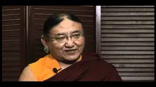 10 Questions for His Holiness Sakya Trizin