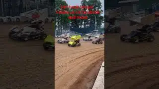 Crazy curly haired race fan 270micro sprints,insane footage off infield wall,fast,scary