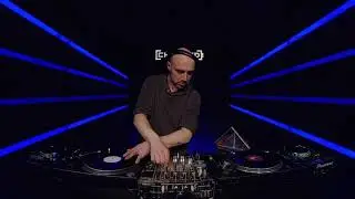 Seba Lecompte - The Unit #04