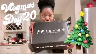 FRIENDS SUBSCRIPTION BOX CHRISTMAS 2021 | ELF ON THE SHELF | CHRISTMAS ADVENT CALENDAR 2021