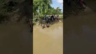 Pani Mai Bike Utar Diya 💀😳 #rider #biker #avee_player #funk #speedsong #ridealong #longriders