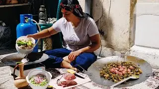 Cooking ground meat in the cold mountain air for Ramadan iftar, life on top of the mountain