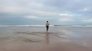 Sasha Smith - Raindrops (Official Video)