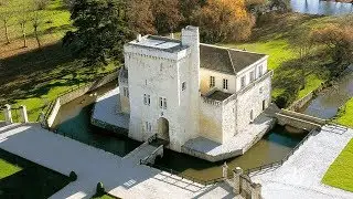Le Château La Tour Carnet de Bernard Magrez