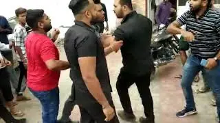 Singga bouncer fight
