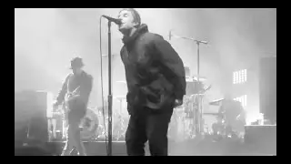 Liam Gallagher surprised by Paul McCartney on stage during live debut of C&rsquo;MON YOU KNOW