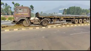 नींद में गाड़ी चलाने से हुआ भयानक एक्सीडेंट 😱| A Terrifying Accident Caused by Driving While Drowsy”