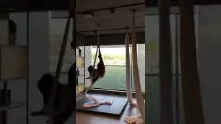 Diamond/Kite Split - Aerial Silks