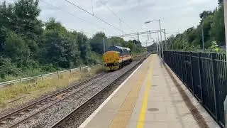 DRS intercity class 37 (37419) passing Bushey with a nice tone and great thrash (17/7/22)