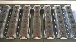 Lollipop Pouring Machine: Manual Stick Insertion and Mold Extraction for Cost-Efficiency