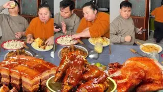 My silly husband was playing on his phone during dinner, so I ate all of his braised pork.