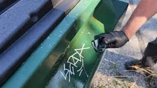 Tagaway Graffiti remover for smooth and painted surfaces