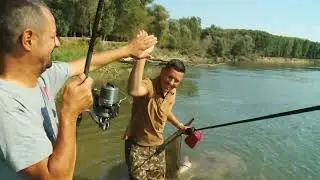 Tehnica AMUR Dunare + dril exemplar 20 kg!
