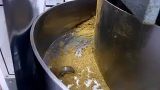 Used Pouch Packing Machine For Food Packaging - Ankleshwar India