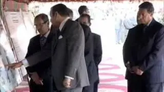 صاحب الجلالة الملك محمد السادس يزور مدينة شفشاون.wmv