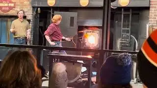 Blown glass presentation at Silver Dollar City! December 22, 2024.