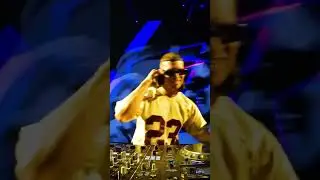 Joel Corry dropping a Tech House banger 🔥