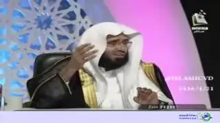 أداء الصلاة بالبنطلون الواسع للنساء