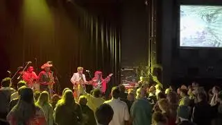 Give Me Tucker&rsquo;s Show