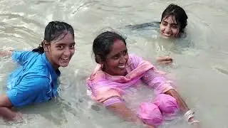 सावन का पहला सोमवार गंगा स्नान किया ताई ने 🗾🙏🎎