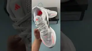 Кроссовки Adidas PureBoost 22