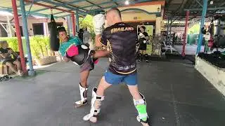 Kru Chalarmphet Vs Filip, Sitjaopho 🙏