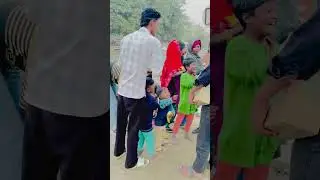 Neki ki raaho pe tu chal❤️#humble #humanity #help #poor #family #youtube #viral #shorts #respect