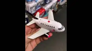 TT719-1 AIR CANADA PULLBACK W/LIGHT & SOUND NEW LIVERY by Daron Toys.